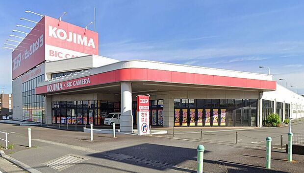 コジマ×ビックカメラ沼津店(約394m)