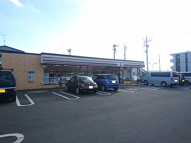 セブンイレブン六合店(約500m)