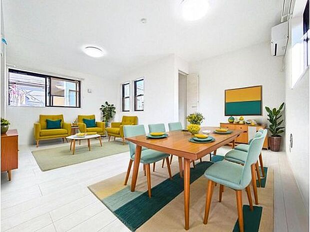 【お好みのインテリアで自分好みの空間へ♪】
インテリアやファブリックで、お好みのテイストを取り入れて頂けます。(画像内の家電・家具等はCGです。本物件には付帯されません。)