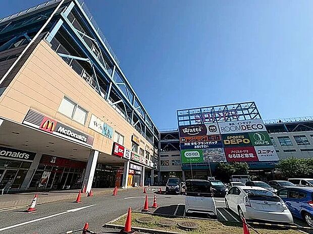 ショップス市川 （約160m）