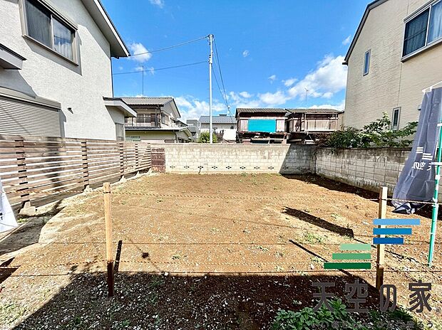 【現地写真】商業施設が多く、毎日のお買い物が大変便利です。