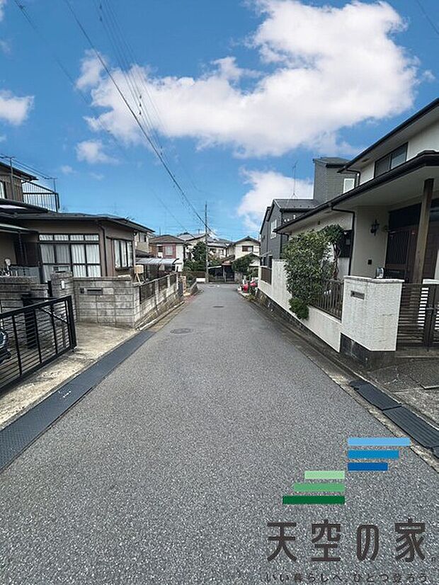 【前面道路】前面道路です。