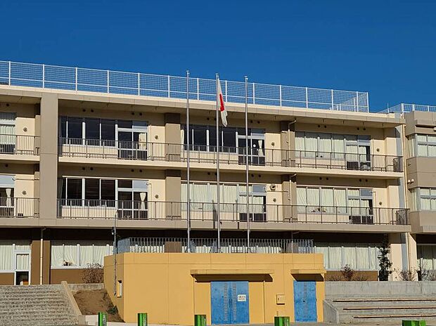 八千代台東小学校（約650m）