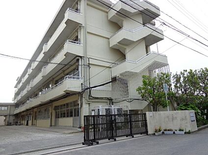 市川市立第四中学校 650m