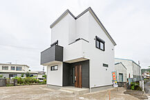 兵庫県加古川市平荘町山角128-3：物件画像