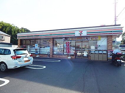 セブンイレブン横浜朝比奈インター店 1160m(徒歩18分)