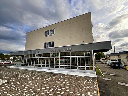 札幌市立清田小学校 １３００ｍ(徒歩１７分)