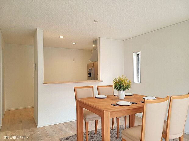 【ダイニング】※家具はイメージです