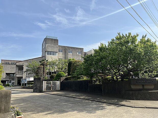 守谷市立御所ケ丘中学校