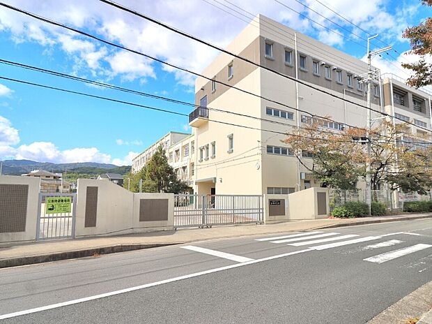 長岡中学校