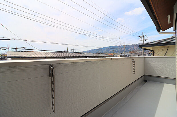 【【バルコニー】】開放感あふれるバルコニーで深呼吸!(※施工例)