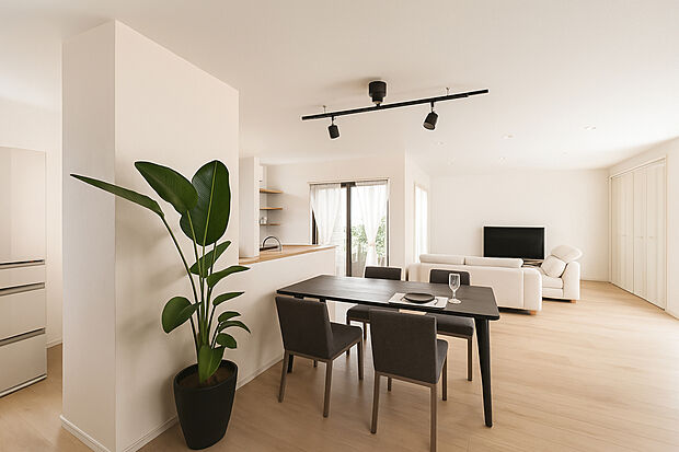 【【2区画一括:内観イメージパース】】回遊出来るキッチンは複数人で料理が出来るので、お子様のお手伝いやホームパーティーなど楽しめます!