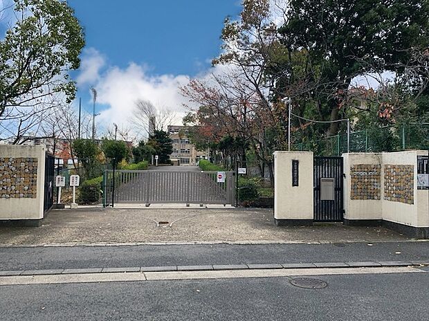 京都市立新林小学校