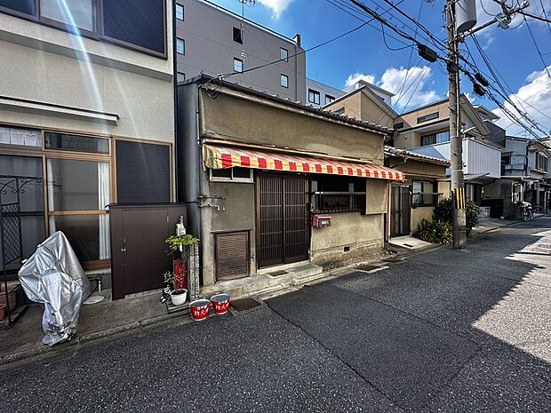 【【現地写真】】弊社は毎日新物件の情報を入荷しており、水面下物件も多数！いつ来ても新情報が沢山！住宅ローンのご相談や売却のご相談などご質問にお答え致します。理想のお家探しを全力でお手伝いします！
写真撮影R8.8