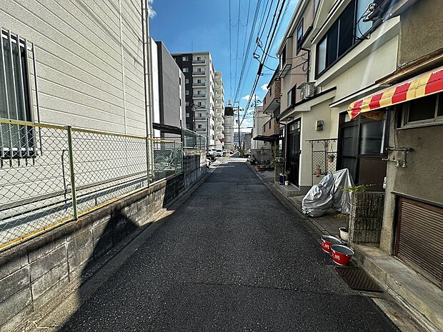【【前道】】弊社は毎日新物件の情報を入荷しており、水面下物件も多数！いつ来ても新情報が沢山！住宅ローンのご相談や売却のご相談などご質問にお答え致します。理想のお家探しを全力でお手伝いします！
写真撮影R8.8