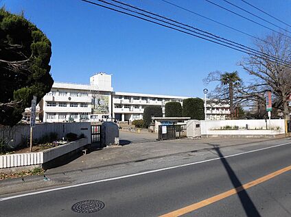 実住小学校 960ｍ(徒歩12分)