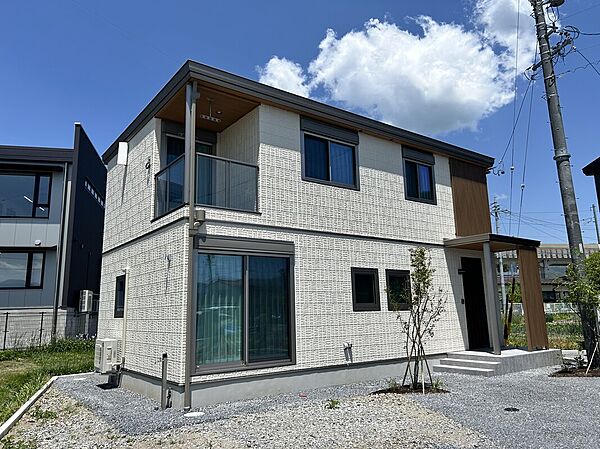 外観（2026年5月撮影）