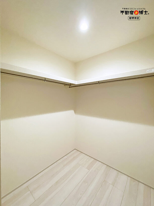 【収納】豊富な収納スペースがございます。