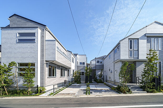 現地街並（2025年11月撮影）