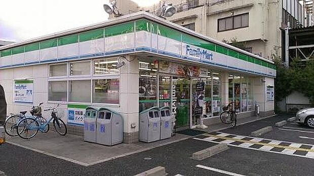 ファミリーマート 豊中大黒町店