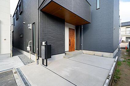 【本分譲地に建築可能な建物プラン例】