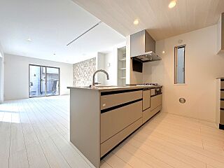 宿河原駅　徒歩6分　◆1/26（月）～2/1（日）は見学会♪  ◆現地見学予約はフリーダイヤルまで！ その他