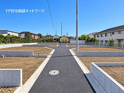 前面道路含む現地写真