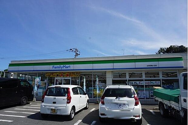 ファミリーマート太宰府梅ヶ丘店(約1,134m)
