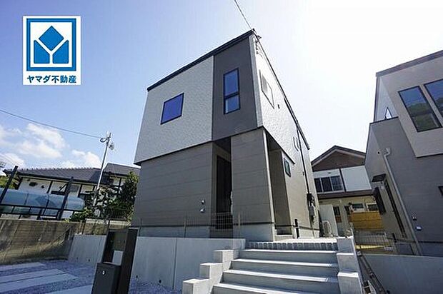 1号棟。安全性、機能性に優れたオール電化で快適な新生活♪一戸建ての多いエリア。落ち着いた雰囲気で快適な生活を送れます。
