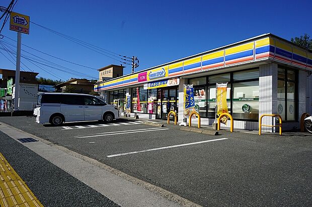 ミニストップ東福間店(約785m)