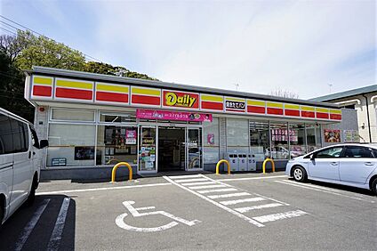 デイリーヤマザキ　福岡唐原2丁目店 630ｍ