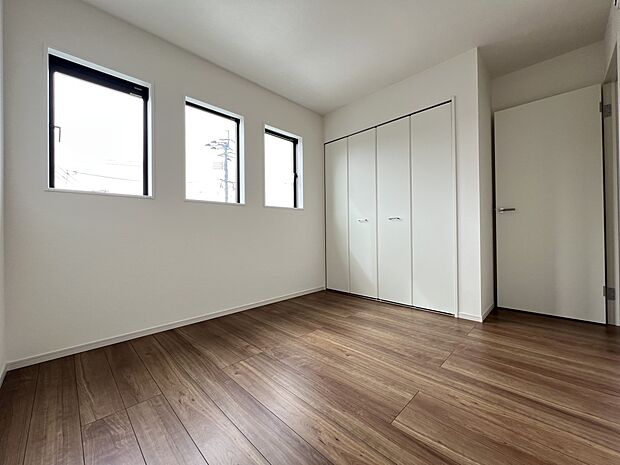 洋室5.2帖　お子さまの居室にちょうど良い広さ(3号棟)