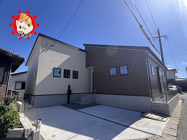 【Bloom　糸島市板持1期】  現地外観(2025年10月中旬)撮影