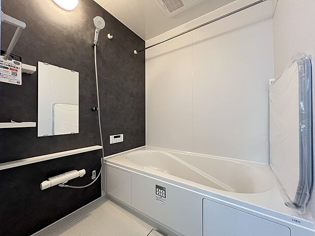 オートバスシステム・浴室暖房換気乾燥機を搭載した1坪タイプの浴室