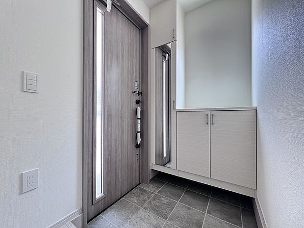 シューズボックス付の玄関スペース(同仕様)