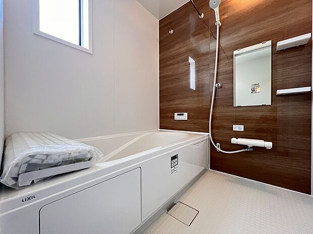 オートバスシステム・浴室暖房換気乾燥機を搭載した1坪タイプの浴室