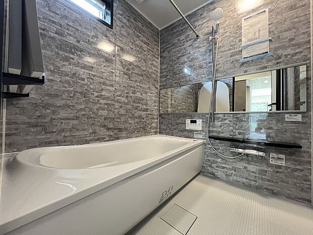 オートバスシステム・浴室暖房換気乾燥機を搭載した1坪タイプの浴室(1号地同仕様)