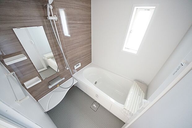 オートバスシステム・浴室暖房換気乾燥機を搭載した1坪タイプの浴室(同仕様)