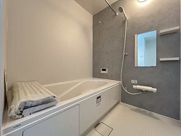 オートバスシステム・浴室暖房換気乾燥機を搭載した1坪タイプの浴室(同仕様)