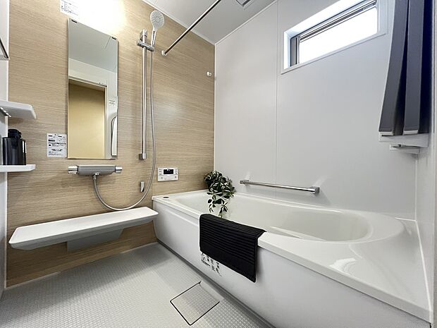 オートバスシステム・浴室暖房換気乾燥機を搭載した1坪タイプの浴室