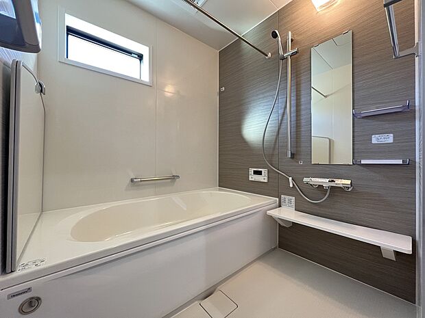 オートバスシステム・浴室暖房換気乾燥機を搭載した1坪タイプの浴室(同仕様)