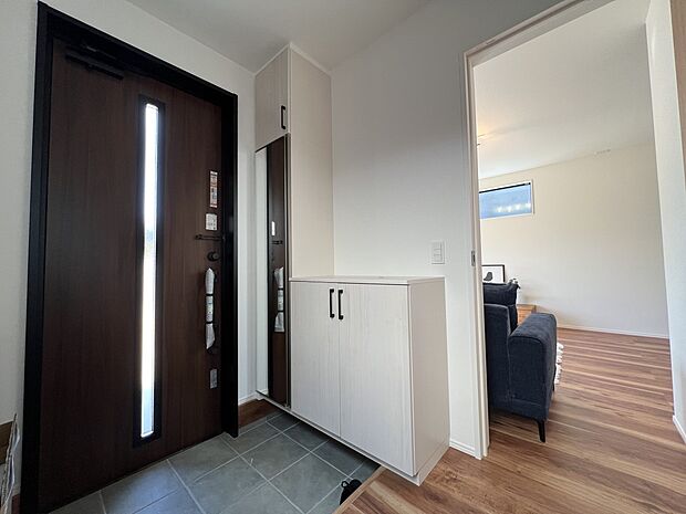 シューズボックス付の玄関スペース(4号棟)