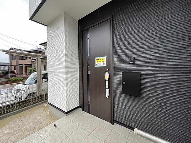 【玄関】玄関アプローチ(1号棟)