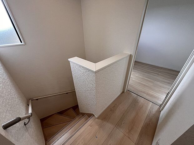 【その他内観】階段部分