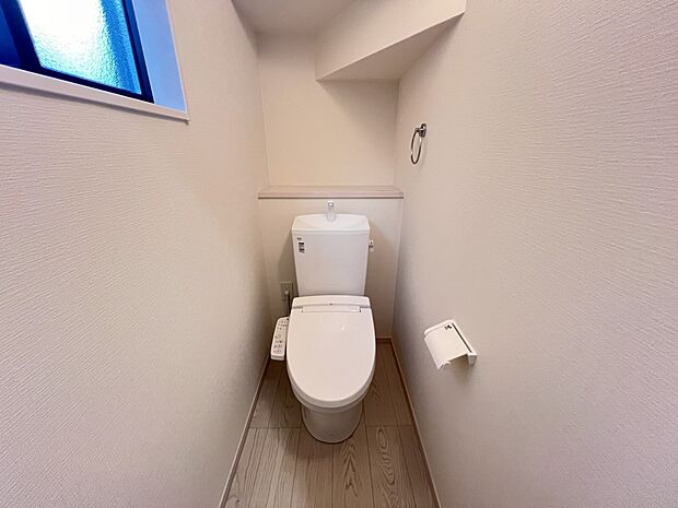 【トイレ】トイレは1.2階ともにございます ウォシュレット機能付き
