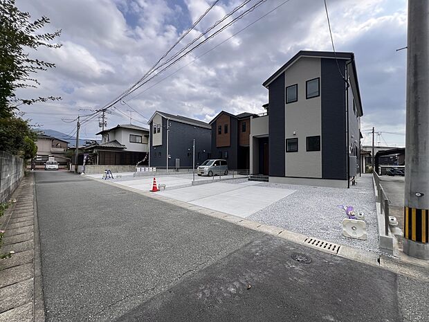 【前面道路含む現地写真】前面道路:北側4.5m公道