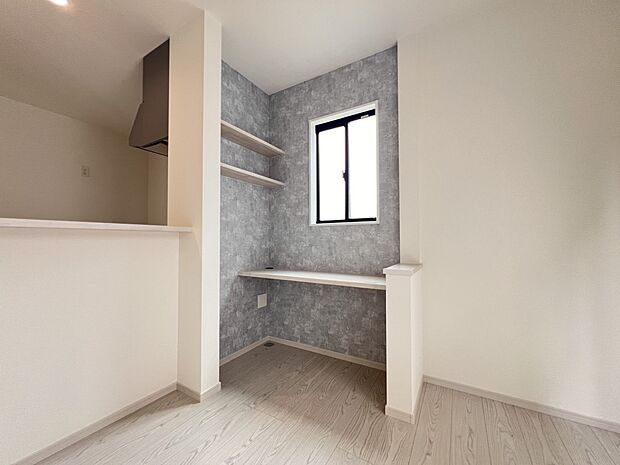 【リビング】スタディカウンター(2号棟)