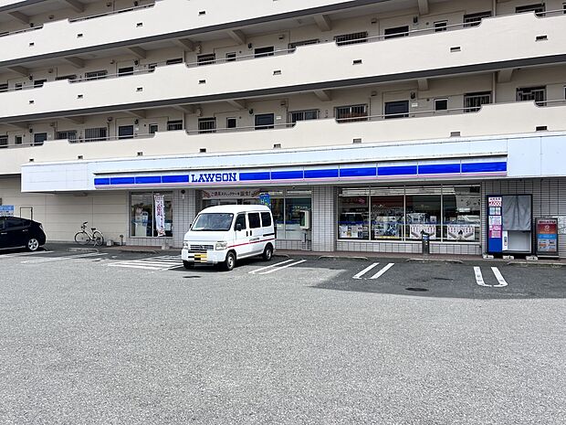 ローソン　堤一丁目店（約300m・徒歩4分）