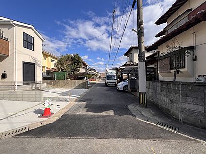 前面道路含む現地写真