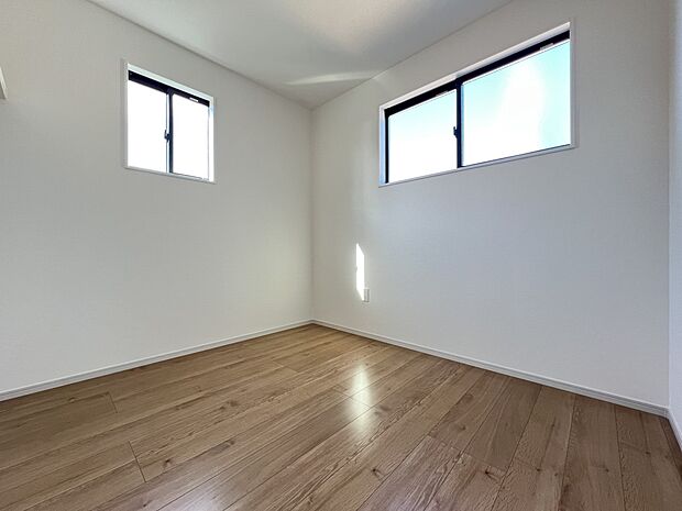 【洋室】洋室4.5帖　2階には洋室を4部屋ご用意しました(1号棟)